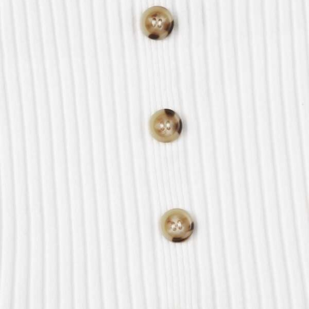 NWOT!! Button Front Rib-knit Top - Picture 5 of 5